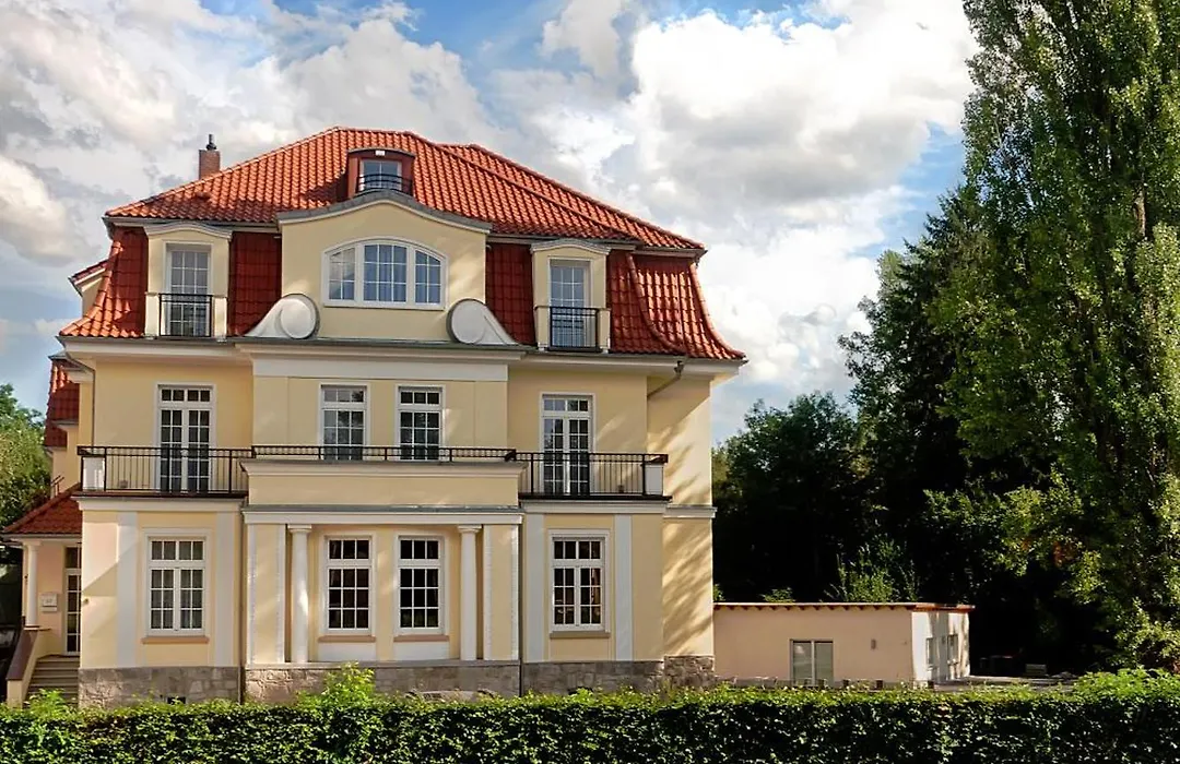Hotel Dirks am Schloss-1