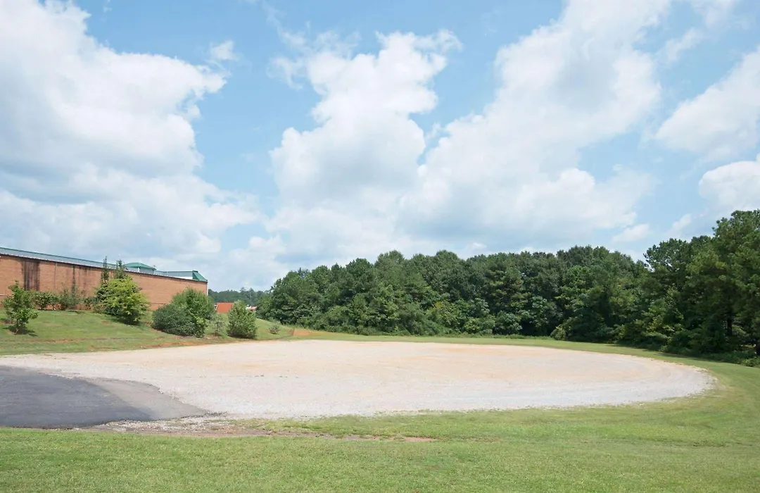Days Inn By Wyndham Greenville-1