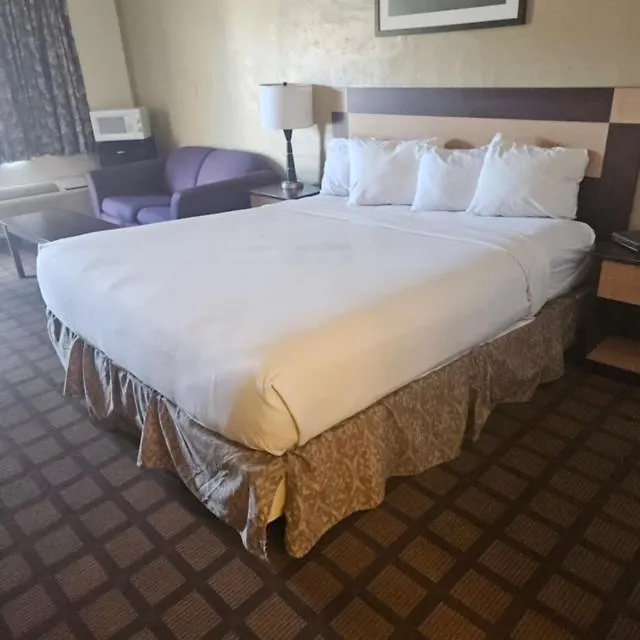 Americas Best Value Inn Wendover-1