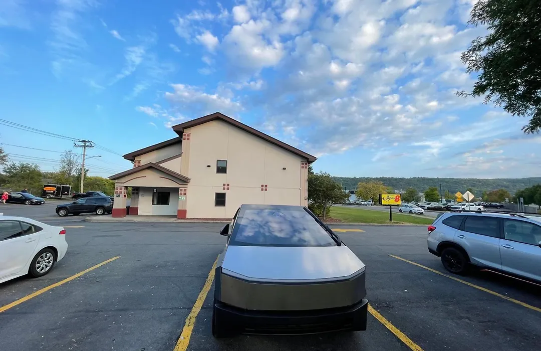 Super 8 By Wyndham Ithaca-1