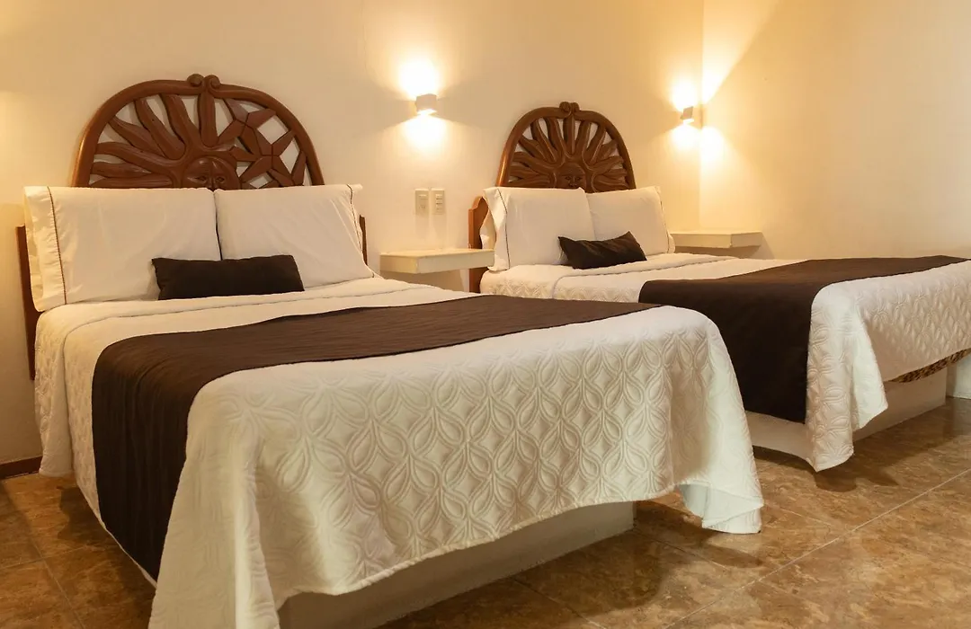Hotel Royal Puebla-1