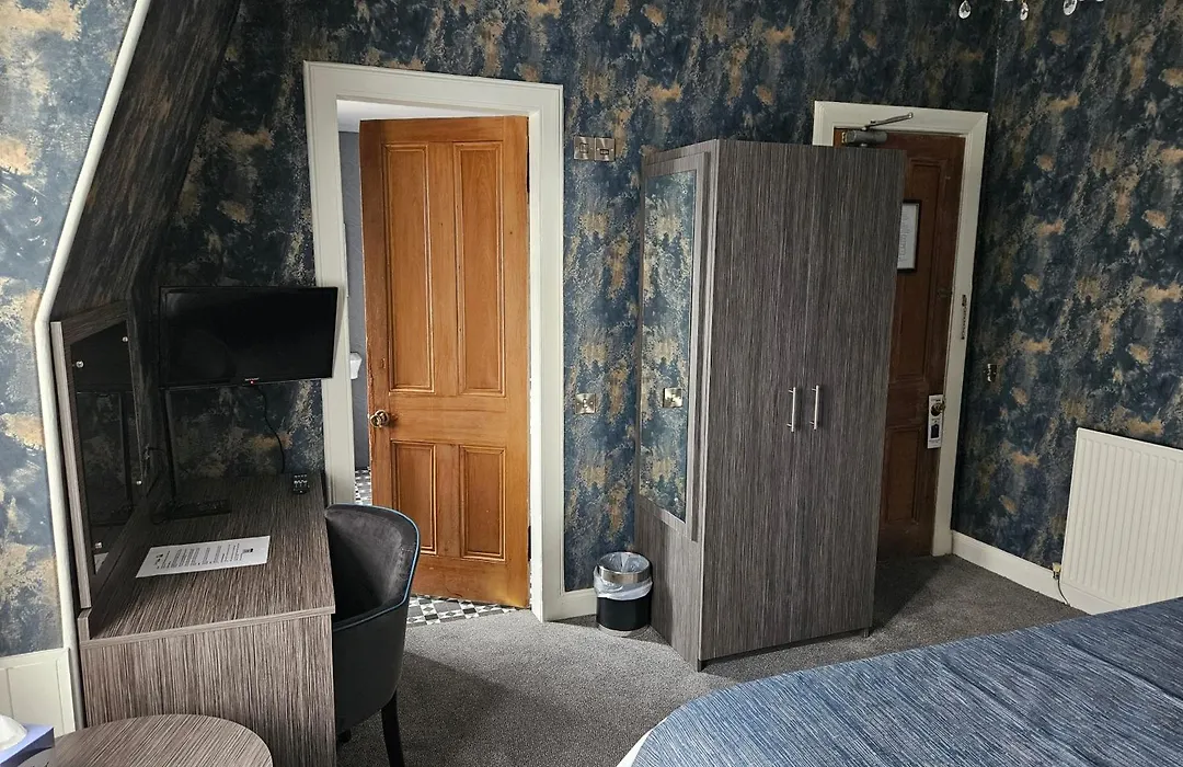 Dunmuir Hotel-1