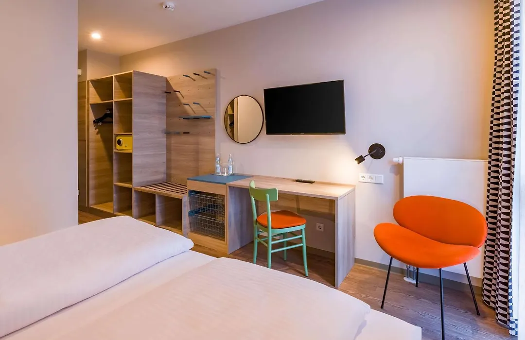 Ramada Encore By Wyndham Munich Messe-1