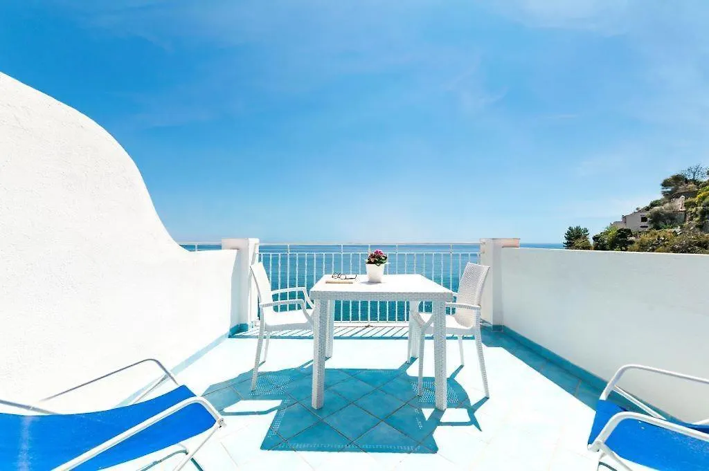 Hotel Casa Rosa Sea & Spa-1