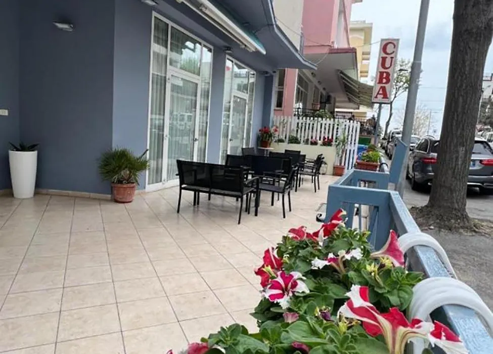Hotel Cuba-1