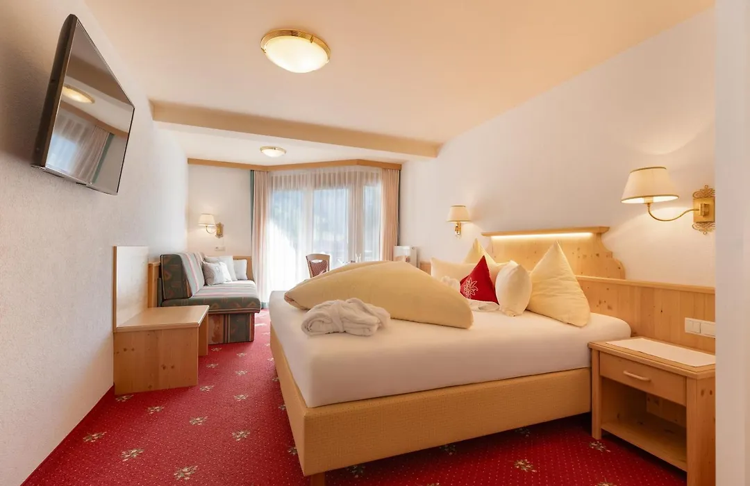Hotel Pinzger Tux-1