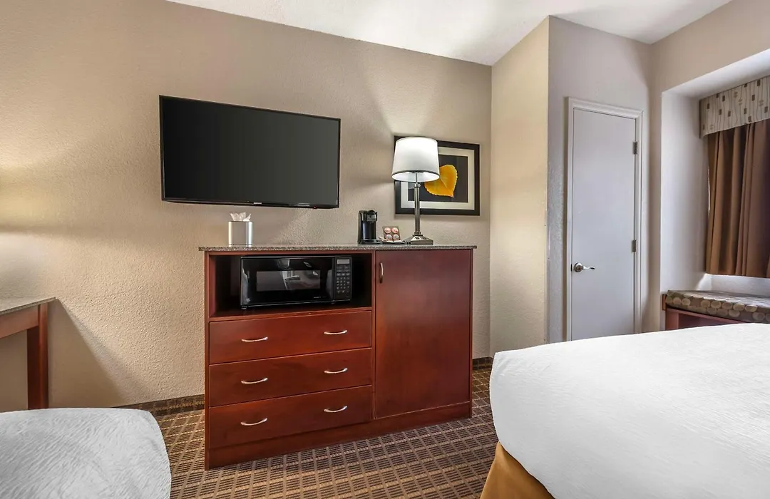 Best Western Plus Peak Vista Inn & Suites-1
