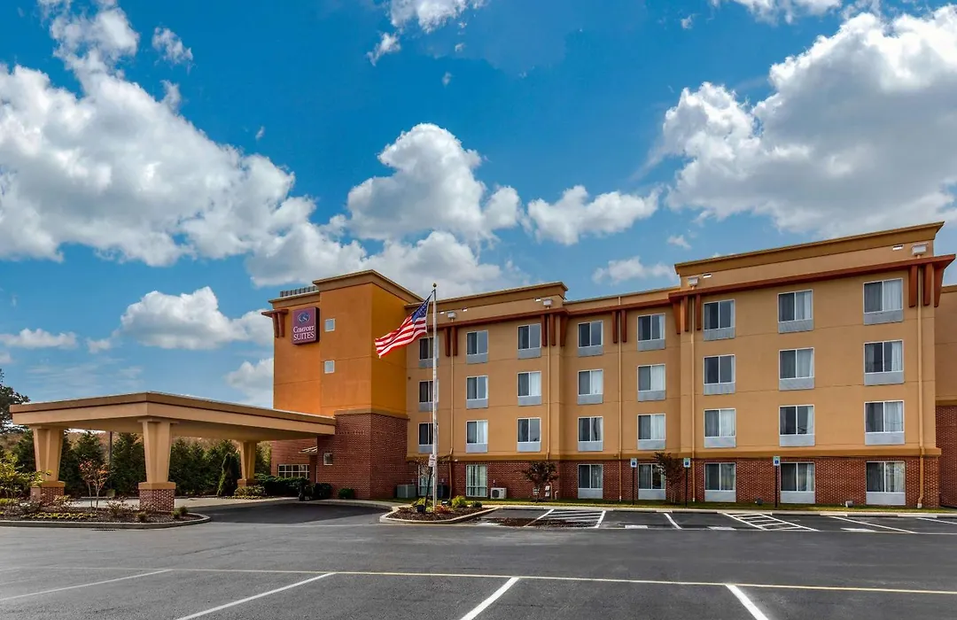 Comfort Suites Seaford-1