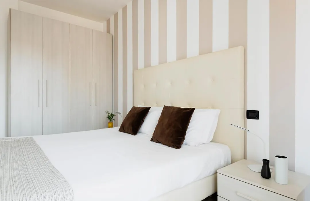 HQ Aparthotel Milano Inn - Smart Suites-1