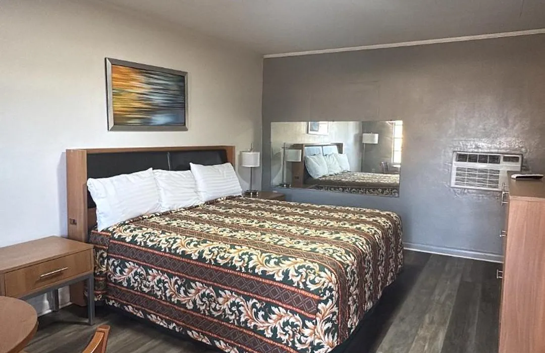 Delta Motel-1