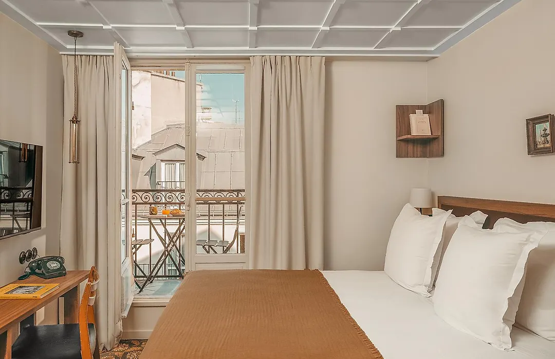 Hotel Du Savoir-1