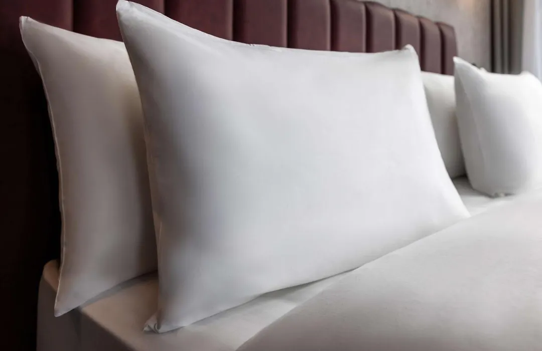 Radisson Blu Hotel at Porsche Design Tower Stuttgart-1