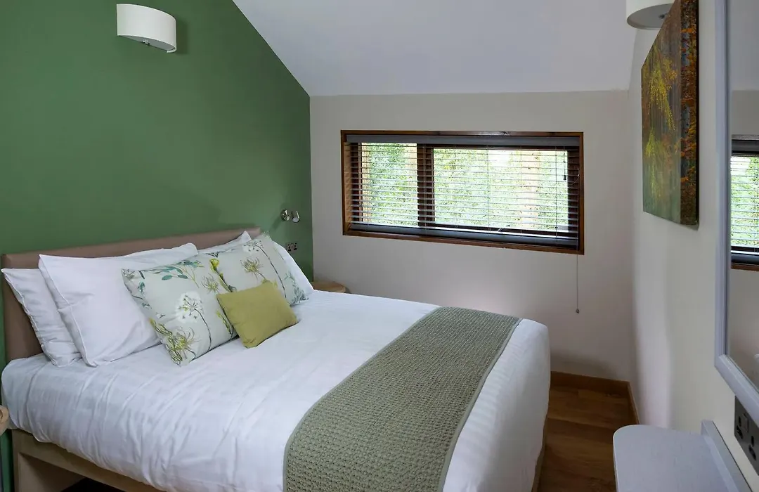 Delamere Forest Cabins - Forest Holidays-1