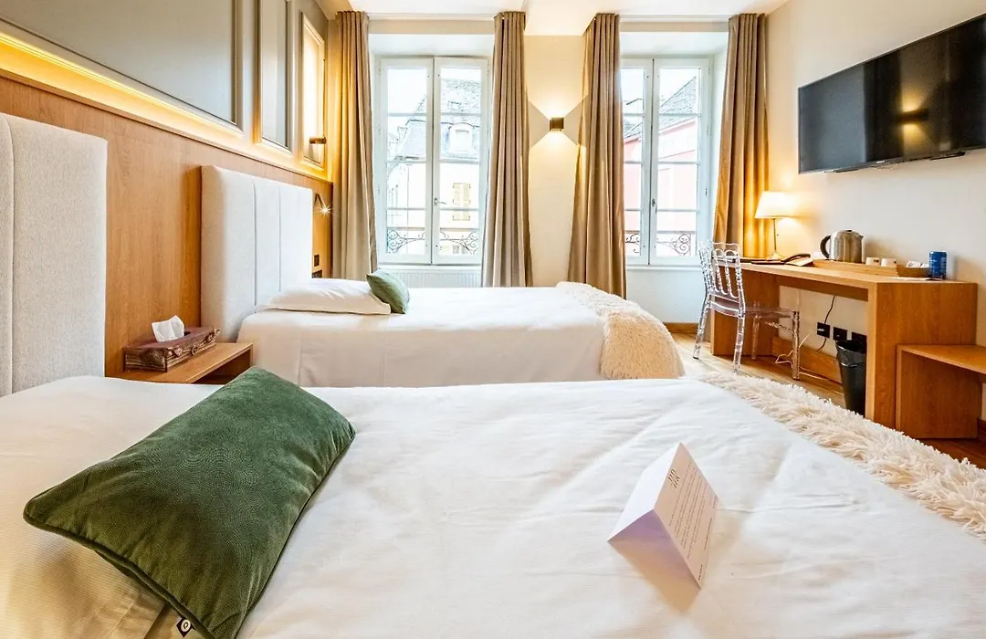 Hotel Relais De La Cote D'or-1
