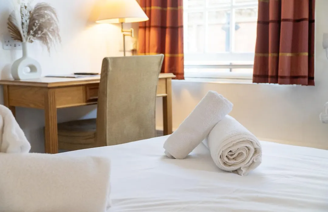 The Red Lion Hotel-1