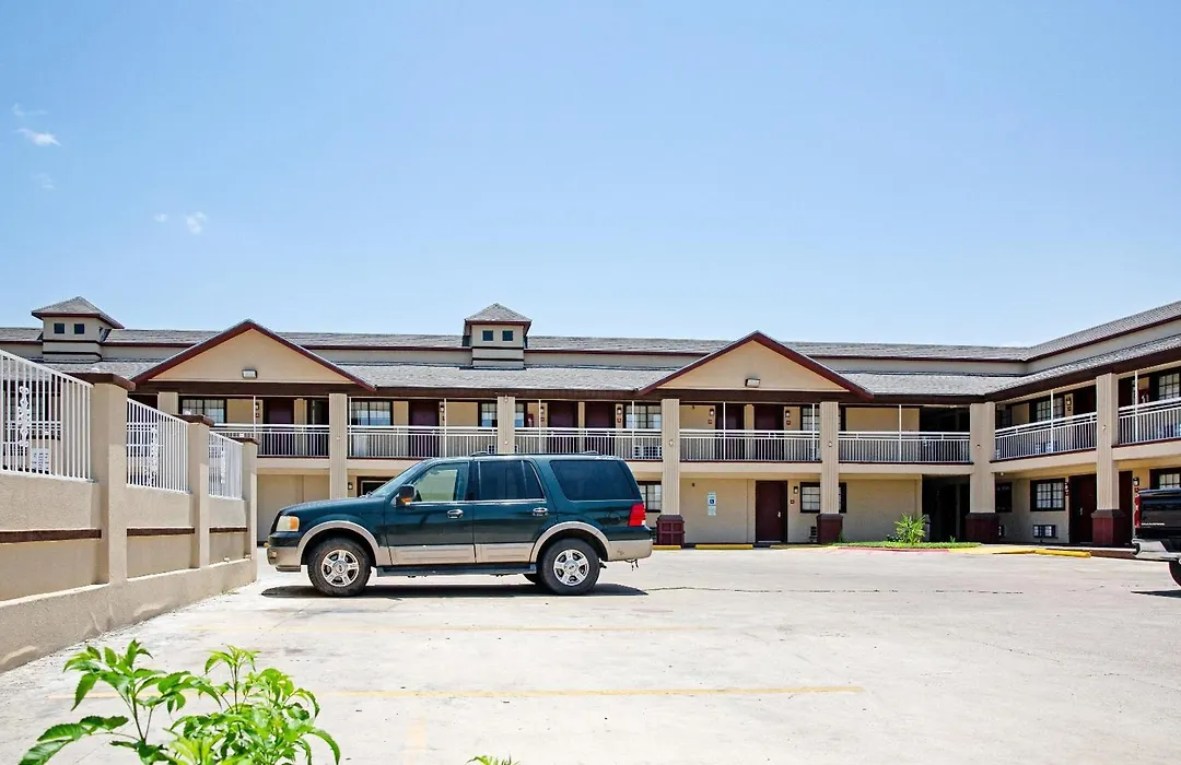 Oyo Hotel Mcallen Airport South-1