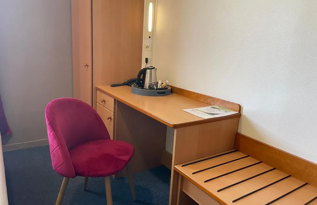 Hotel Le Saint Aubin-1