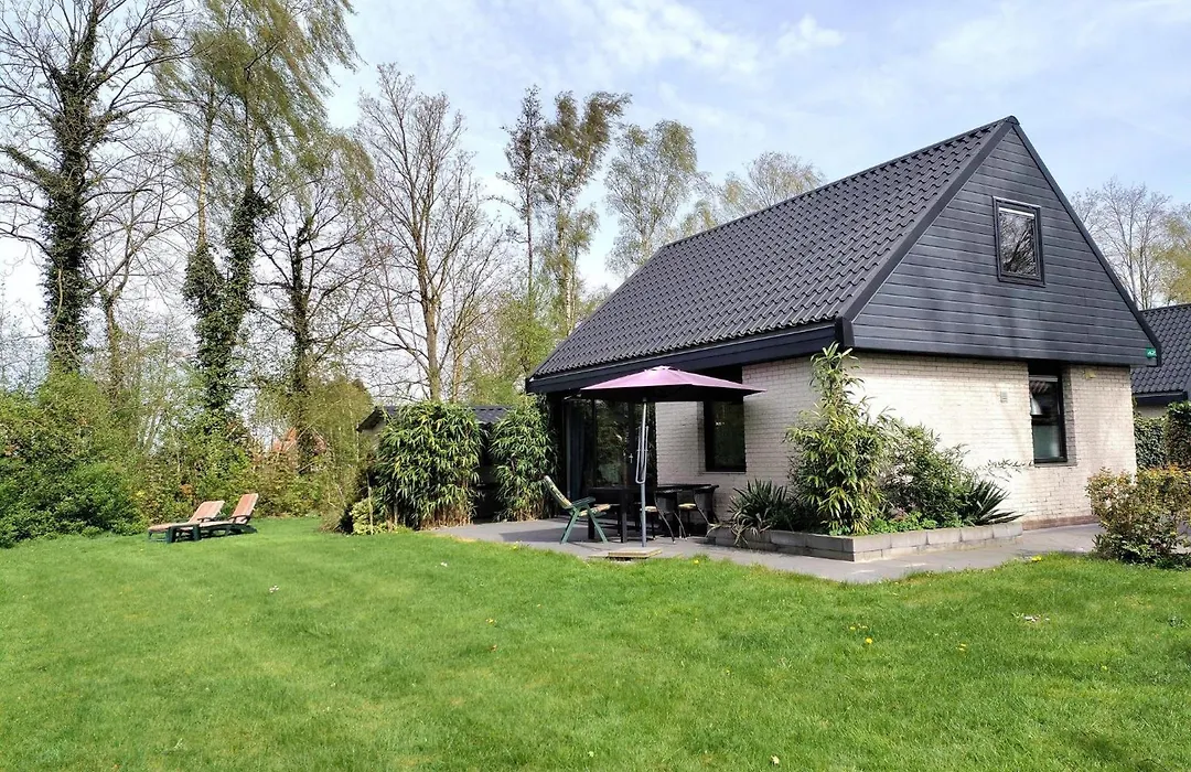 Vakantiepark Bosmeer Friesland-1