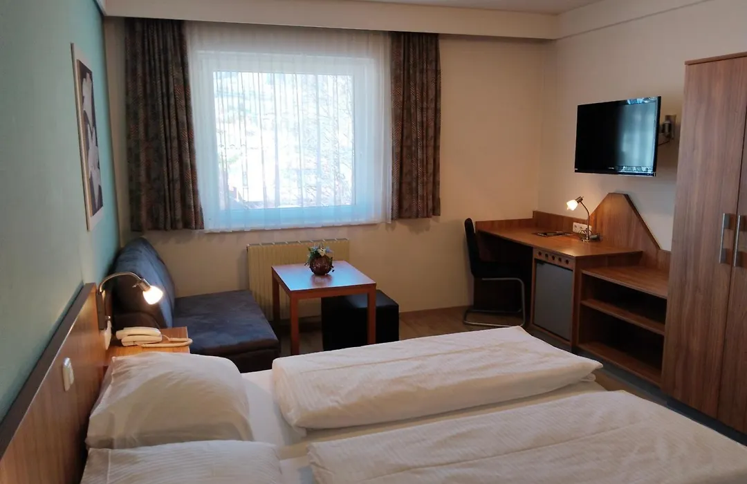 Dolomitenhotel Lienz-1