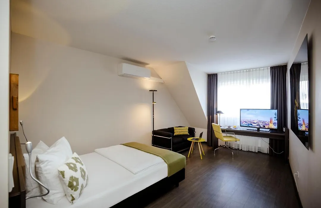 Altstadt-Hotel Bielefeld-1