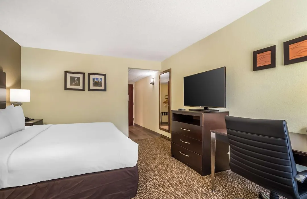Comfort Inn & Suites Lake Norman-1