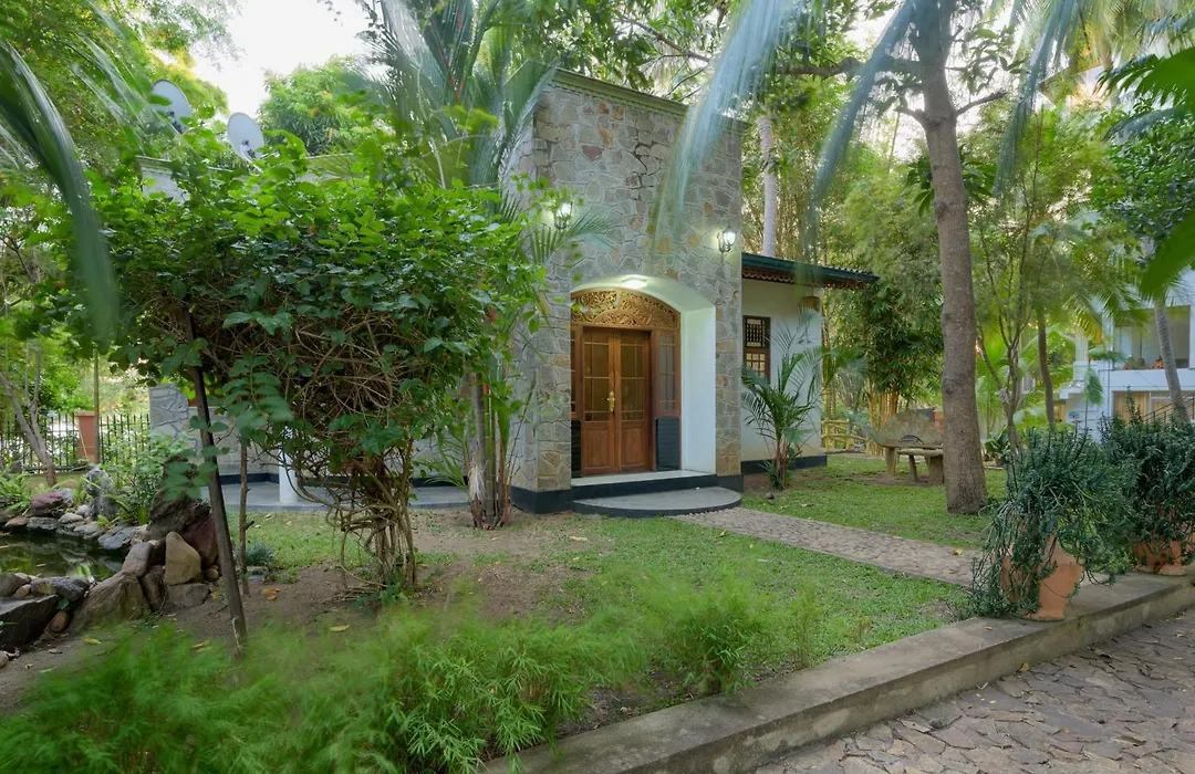 Hotel Sobana Lake Resort-1