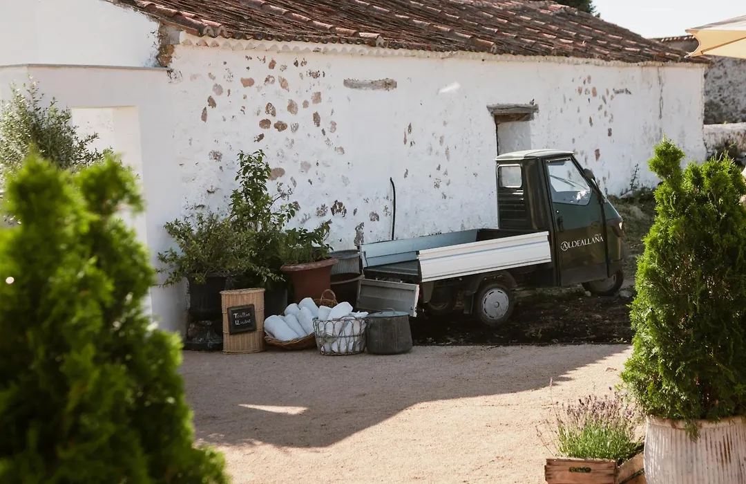 Caserio Aldeallana-1