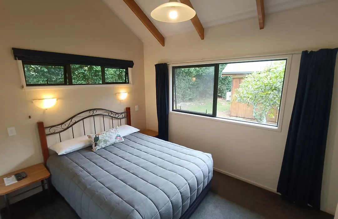 Kerigold Secluded Chalets Motel-1