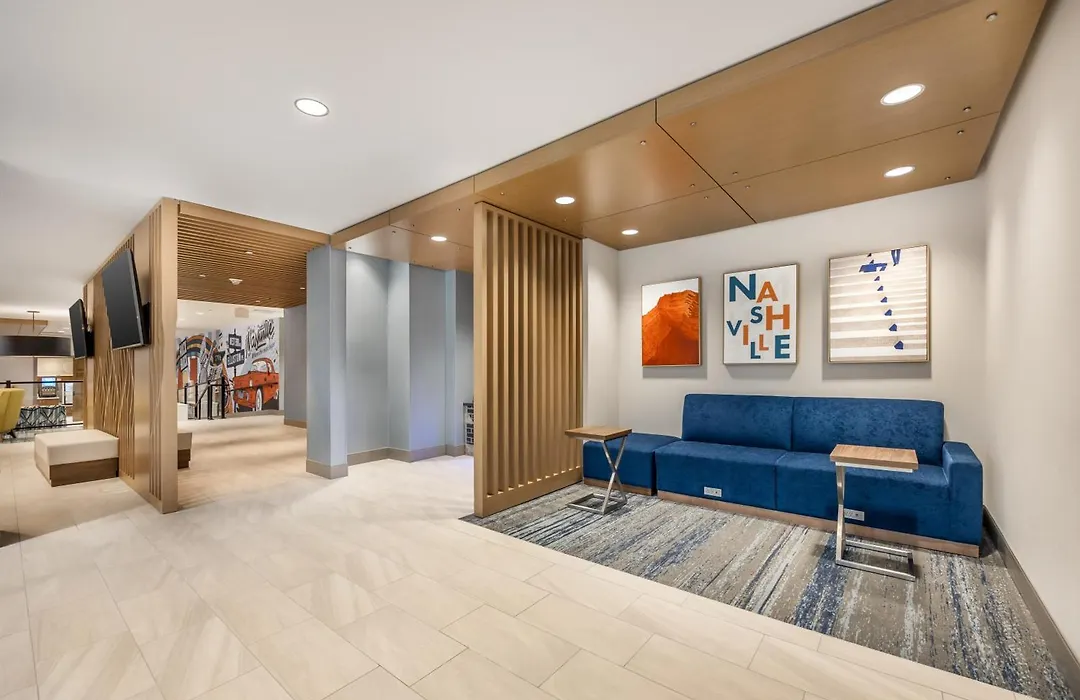 Holiday Inn Express & Suites Nashville West End - Univ Area By Ihg-1
