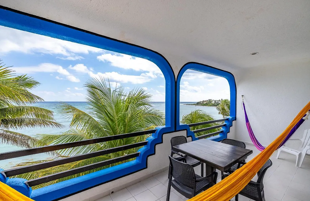 Del Sol Beachfront-1