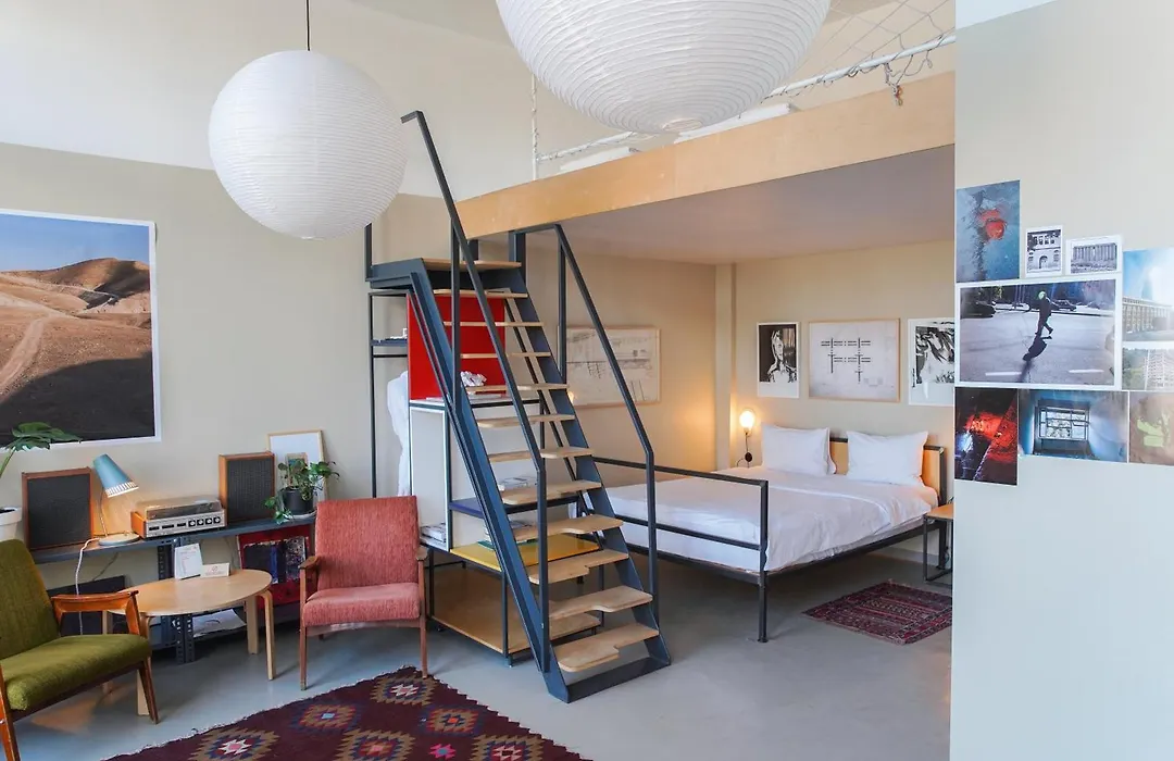 Fabrika Hostel & Suites-1