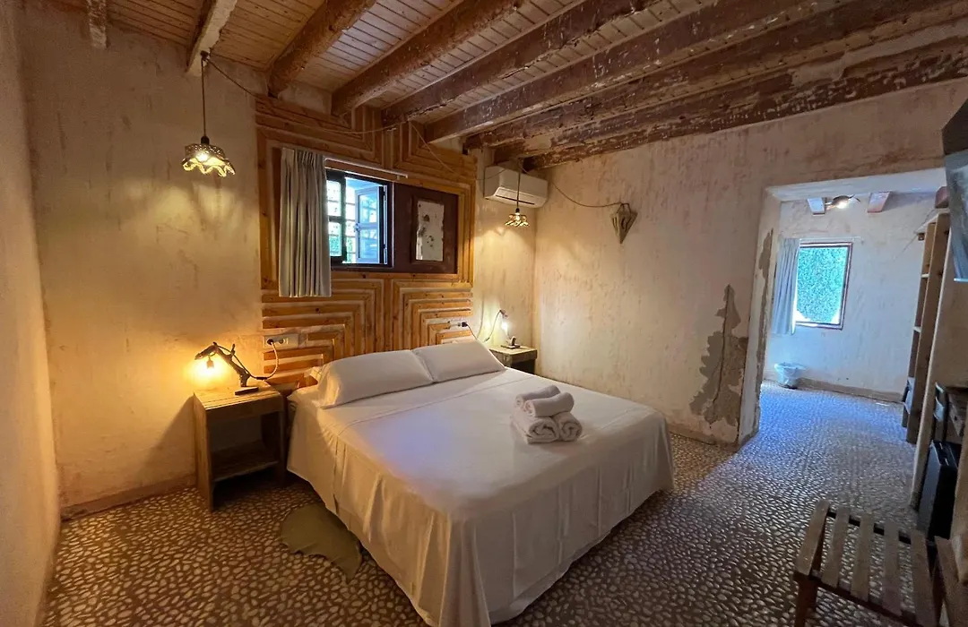 Boutique Hostal La Curandera De Salinas-1