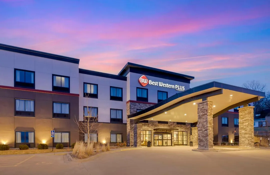 Best Western Plus Lacrescent - Lacrosse-1