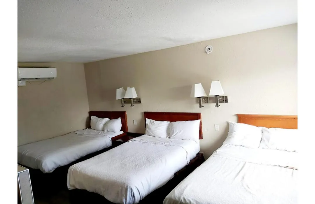 Travel Inn By Oyo Omaha-1