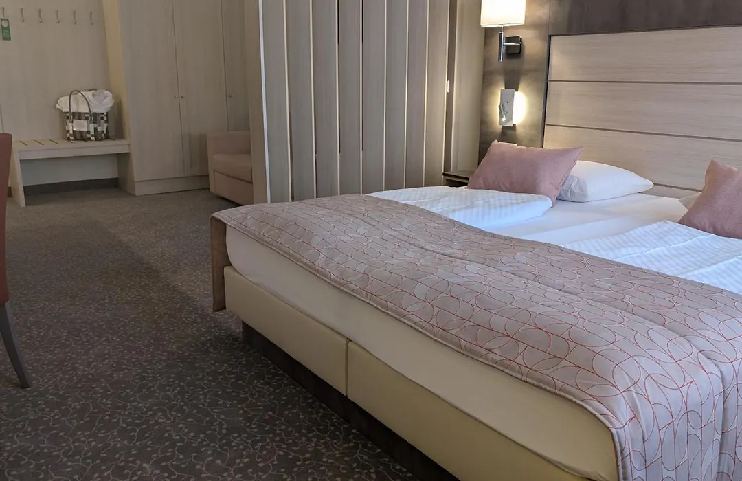 Ringhotel Warnemünder Hof-1