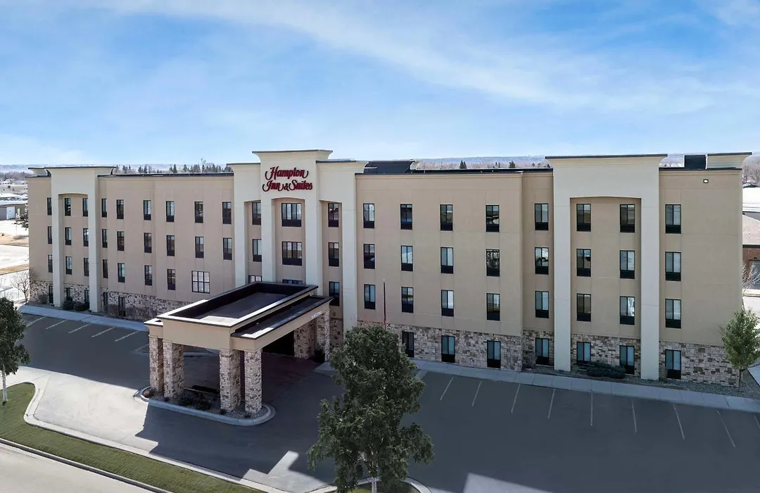 Hampton Inn & Suites Williston-1