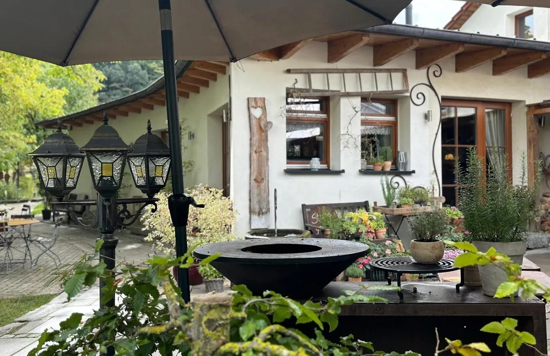 Landgut Seebühne Steigerwald - Guesthouse-1