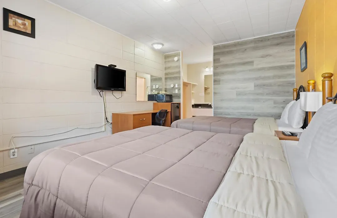 Dauphin Inn Express-1