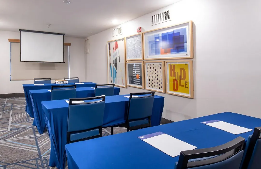 Holiday Inn Express Hotel And Suites - Henderson By Ihg-1