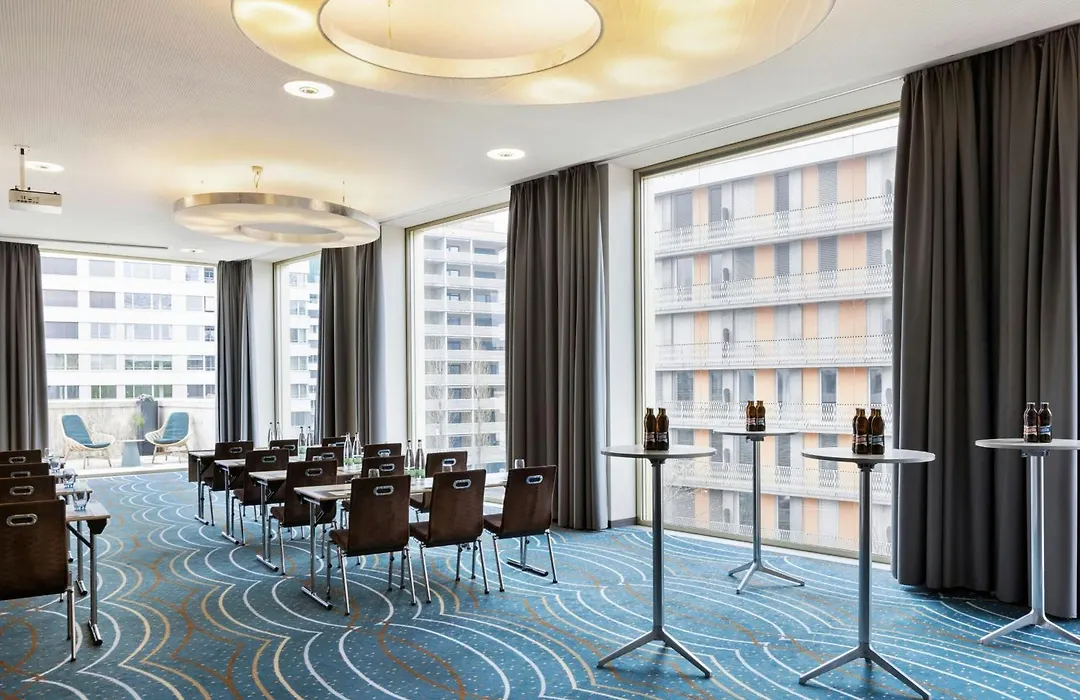 Renaissance Zurich Tower Hotel-1