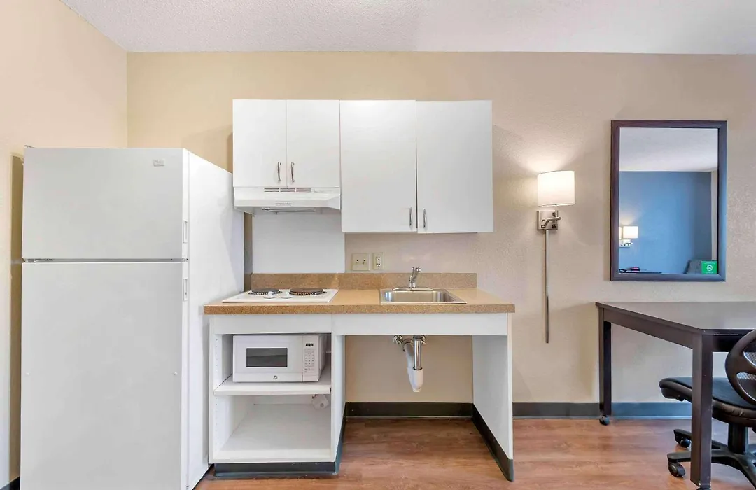 Extended Stay America Suites - Miami - Airport - Doral-1