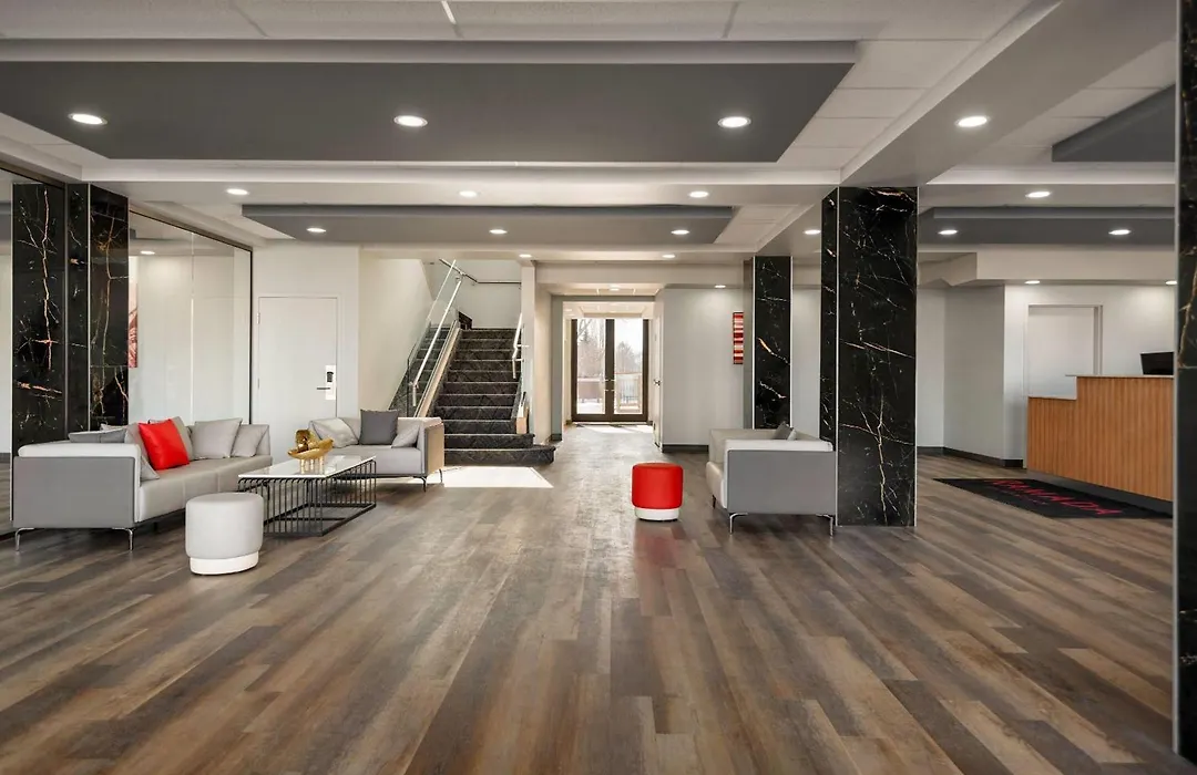 Ramada By Wyndham West Edmonton Hotel & Suites-1