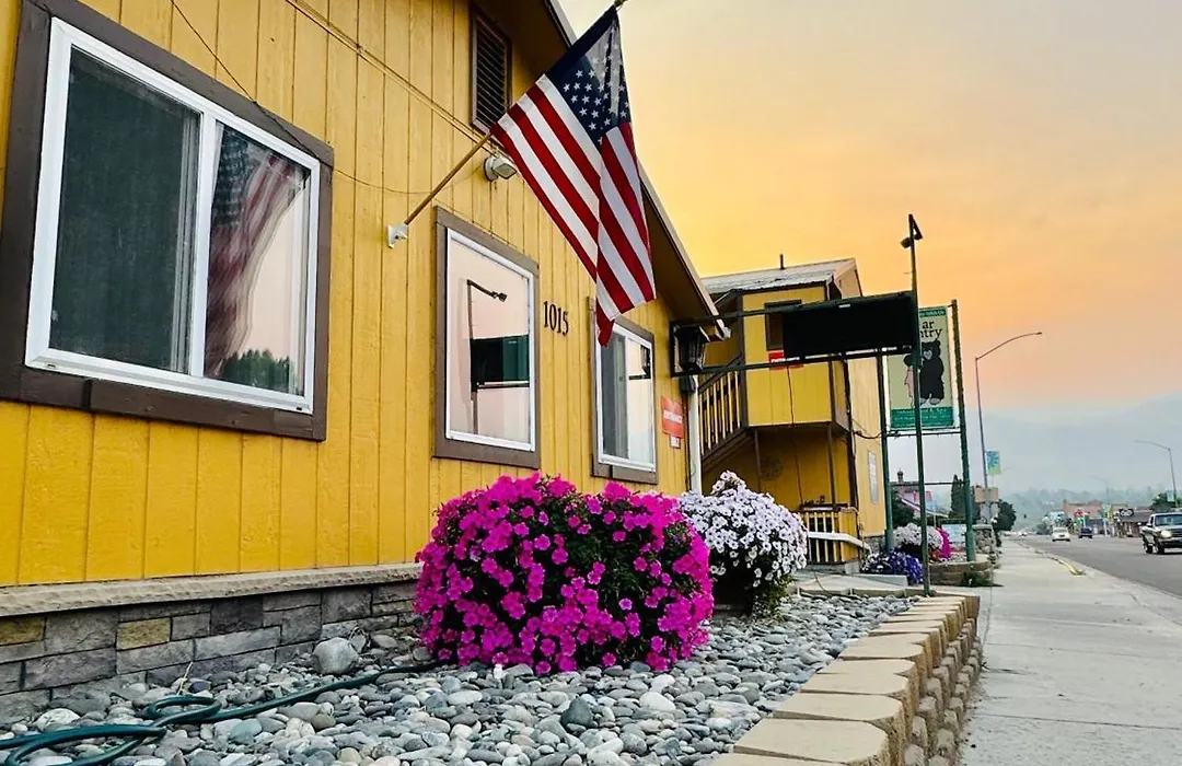 Americas Best Value Inn-1