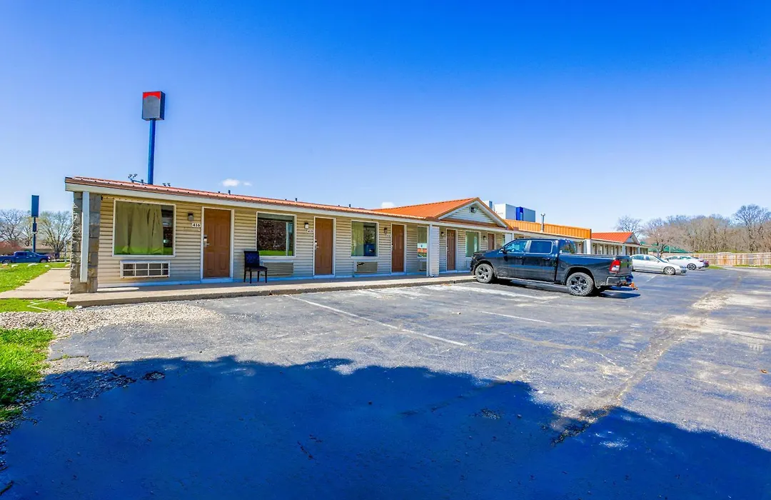 Cozy Garden Inn By Oyo Hwy 40 Richmond-1