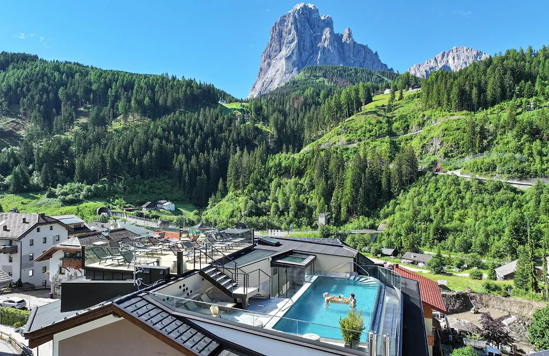 Hotel Touring Dolomites-1