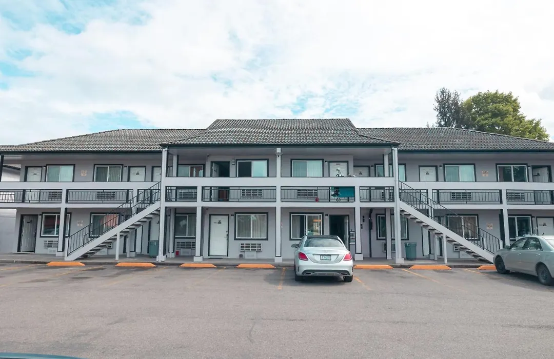 Sumner Motor Inn-1