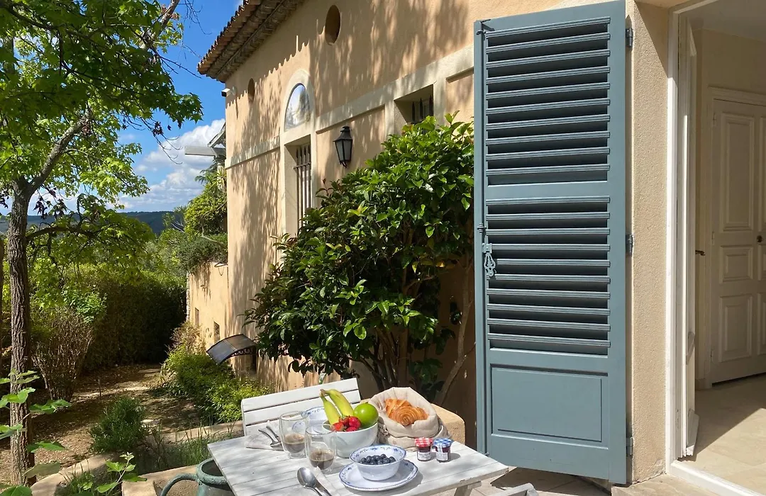 Domaine Picasso-1