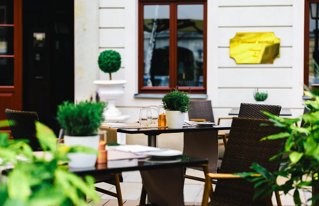 Relais & Chateaux Buelow Palais-1