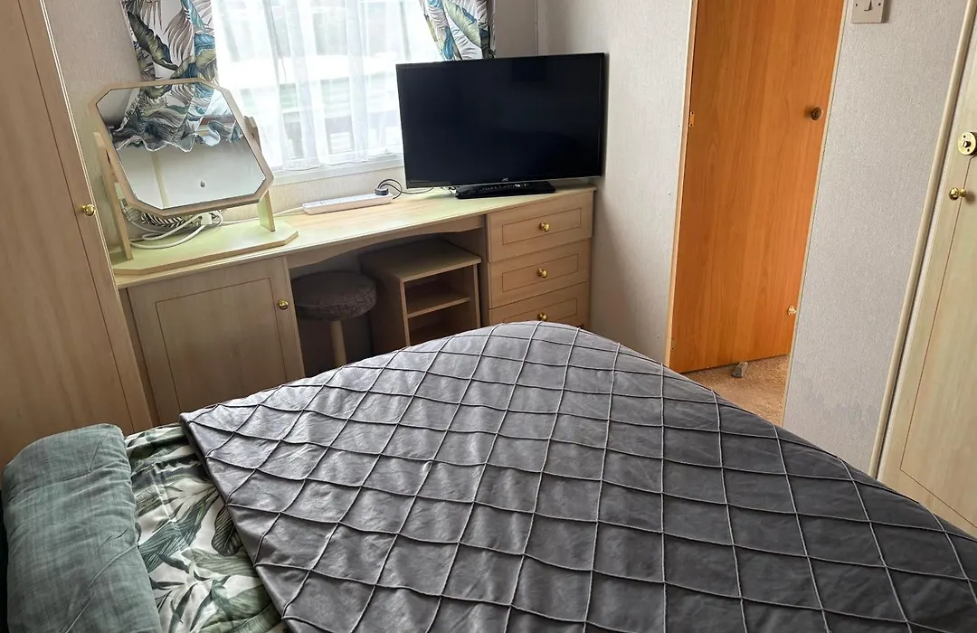 Hilltop Hideaway 2 Bed Caravan With Panoramic Town Scenery In Aberystwyth Holiday Village-1