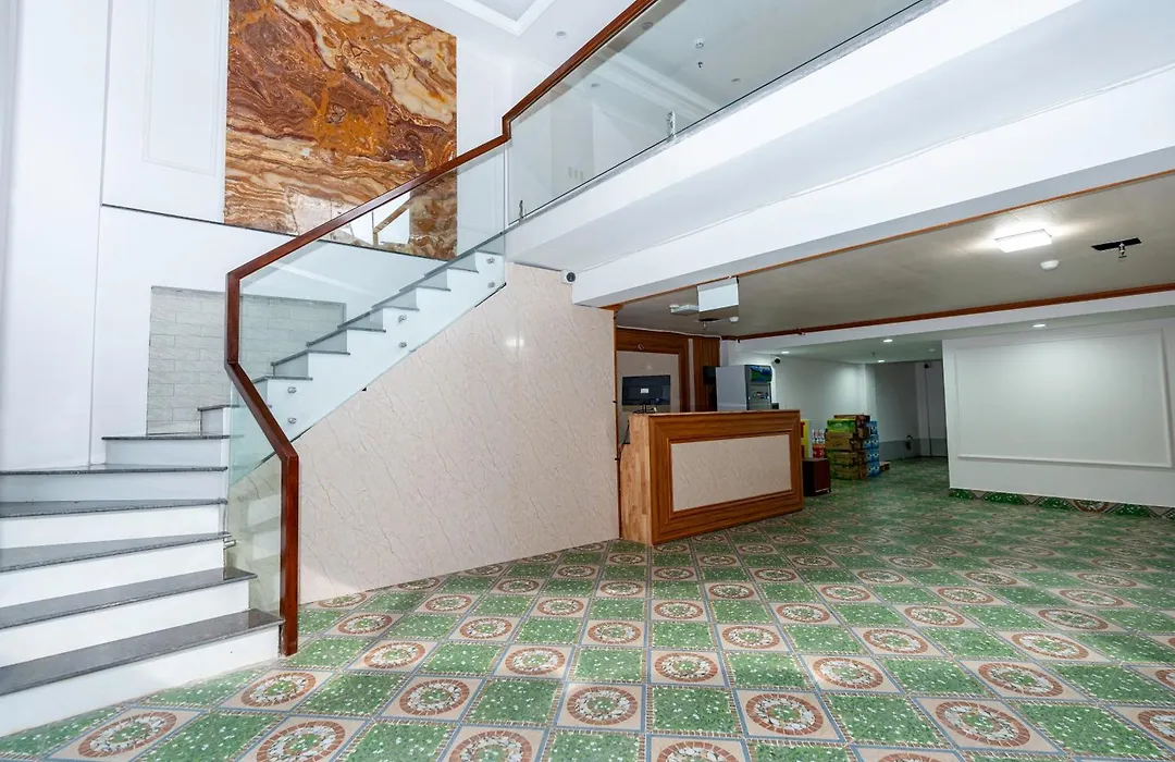 Light Hotel Ha Noi - Near Aeon Mall Long Bien-1